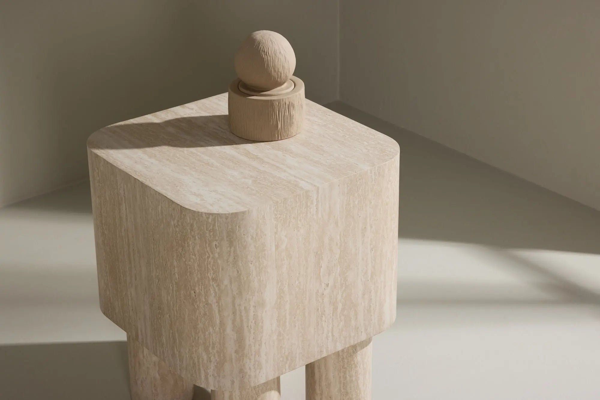 Table d'appoint Klirou - 40 x 40 - MDF