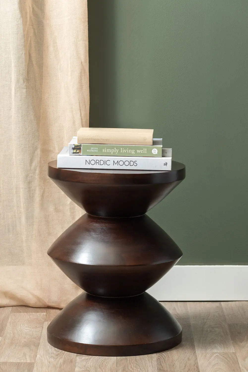 Table d'appoint Totem