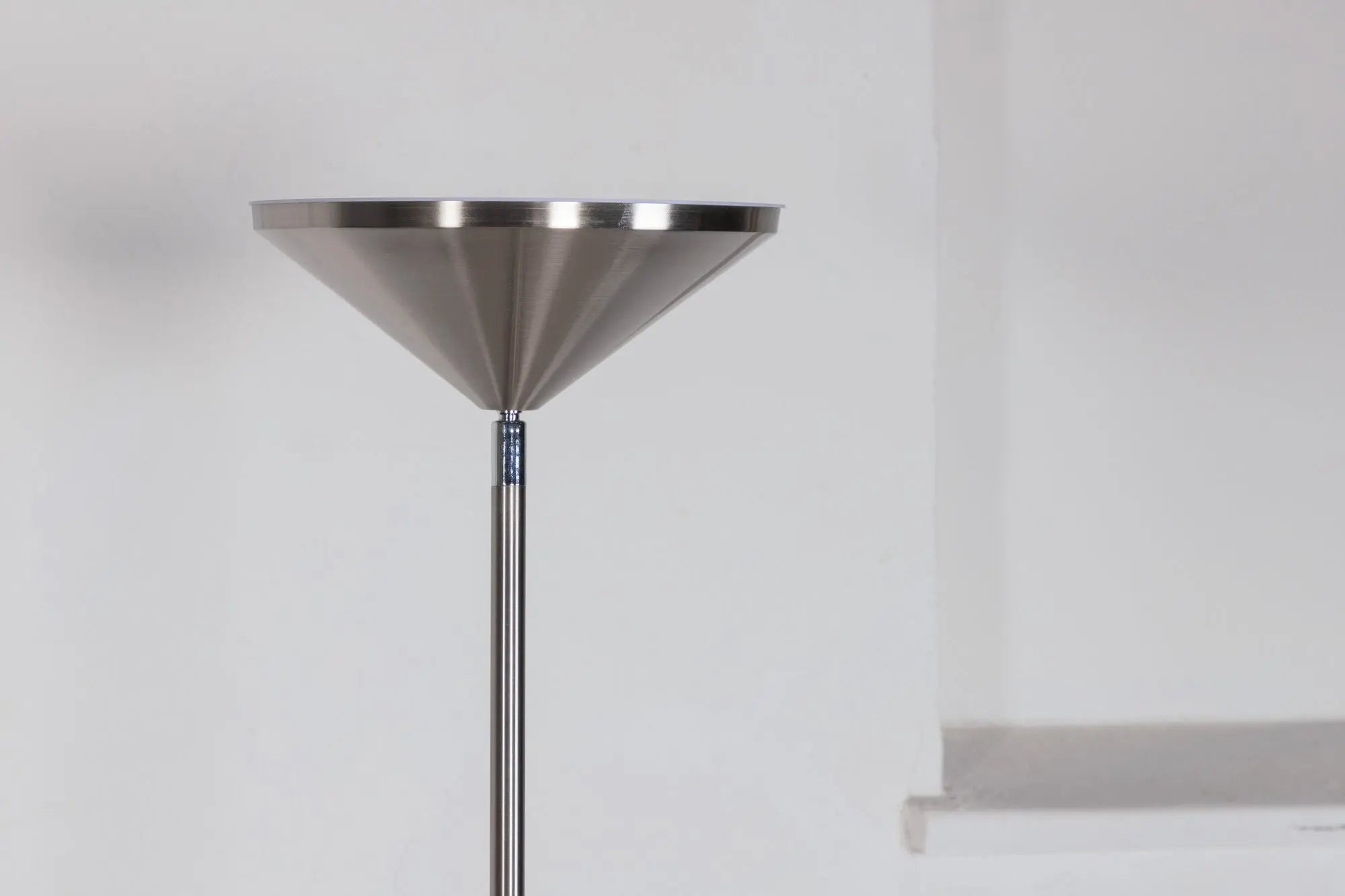Lampadaire Corong - 180 x 28 x 28 - Acier