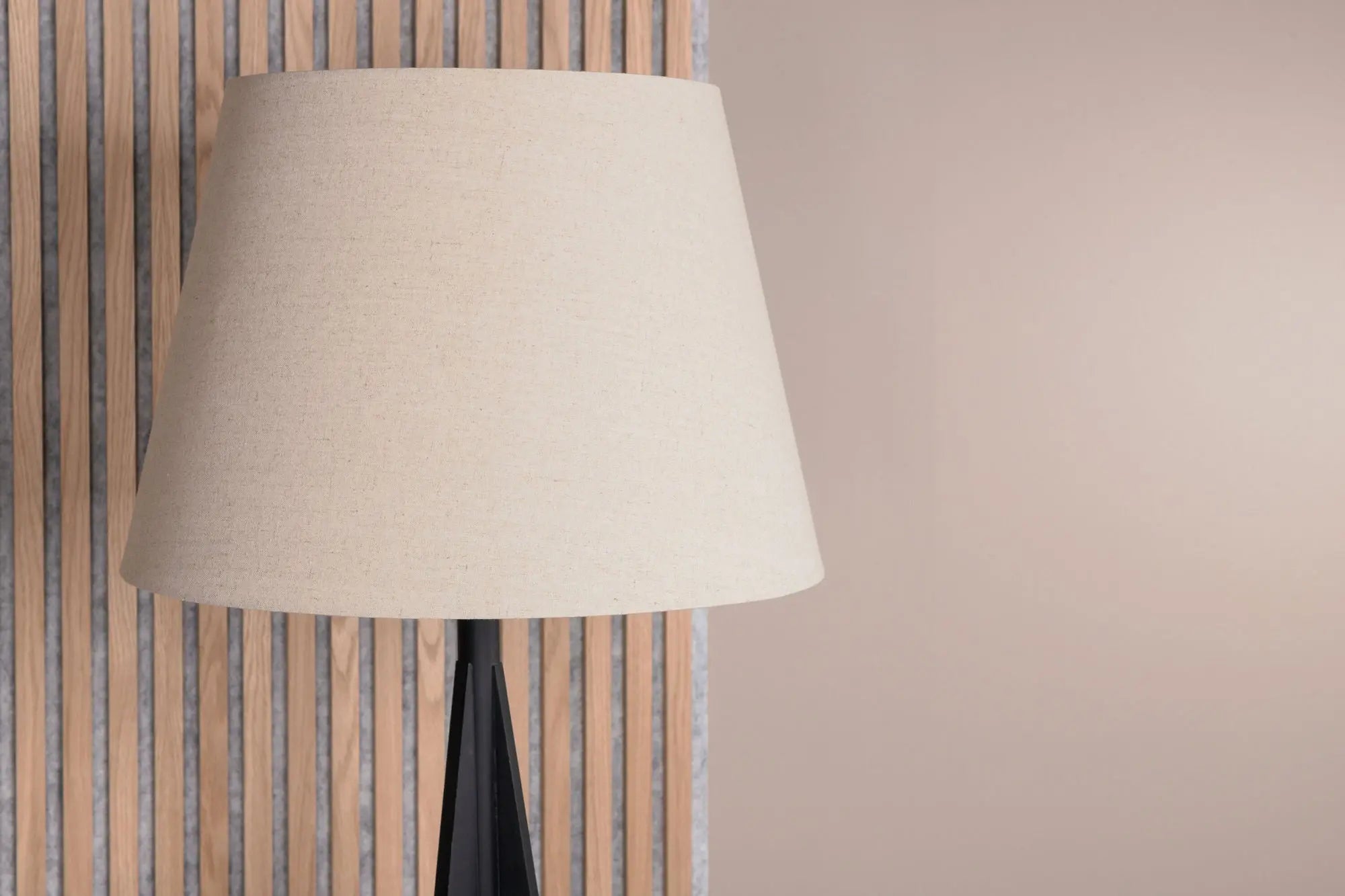 Lampadaire Kona - 160x51x51 - Polyester Lin