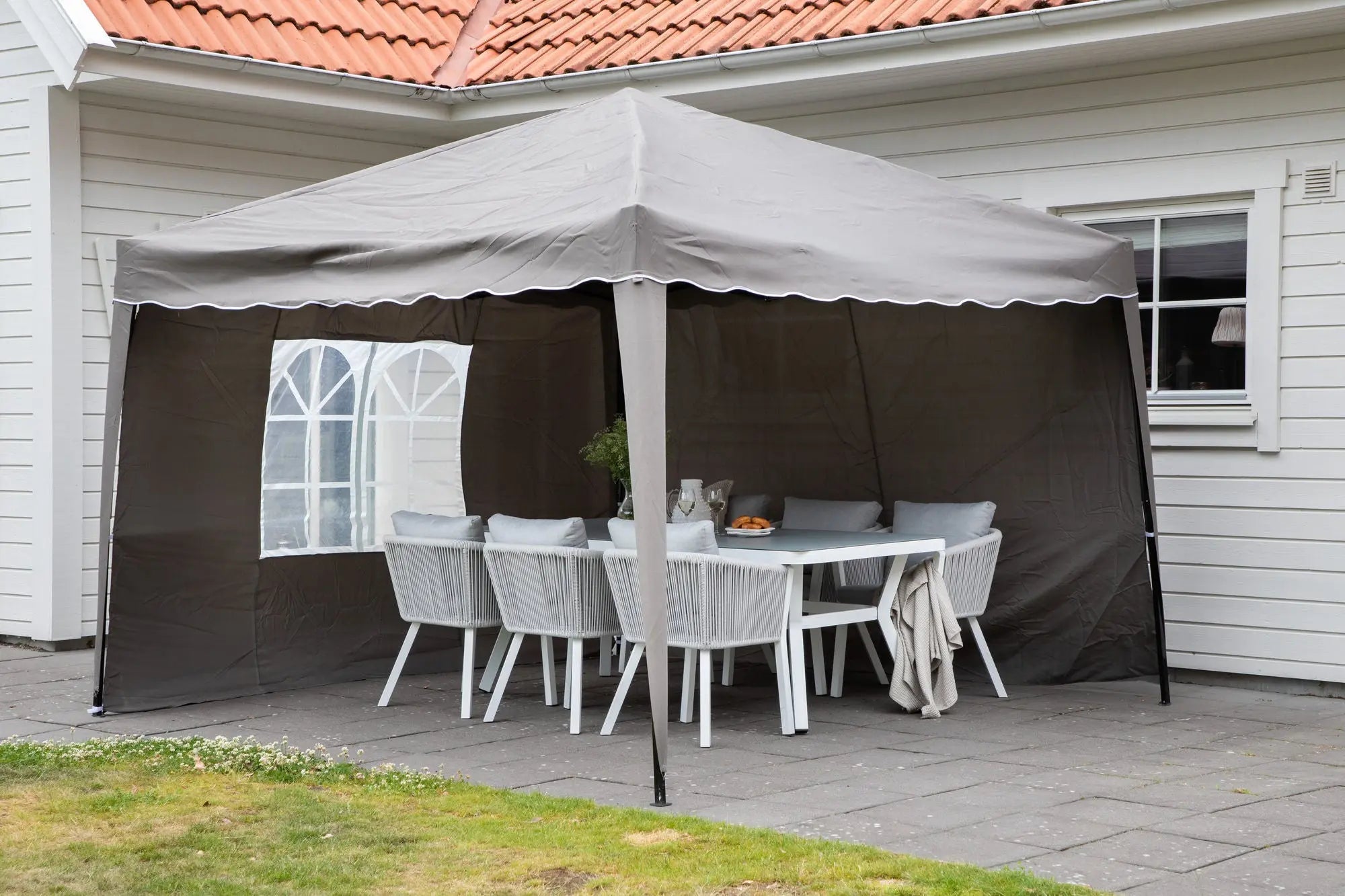 Pavillon Tonnelle Loome
