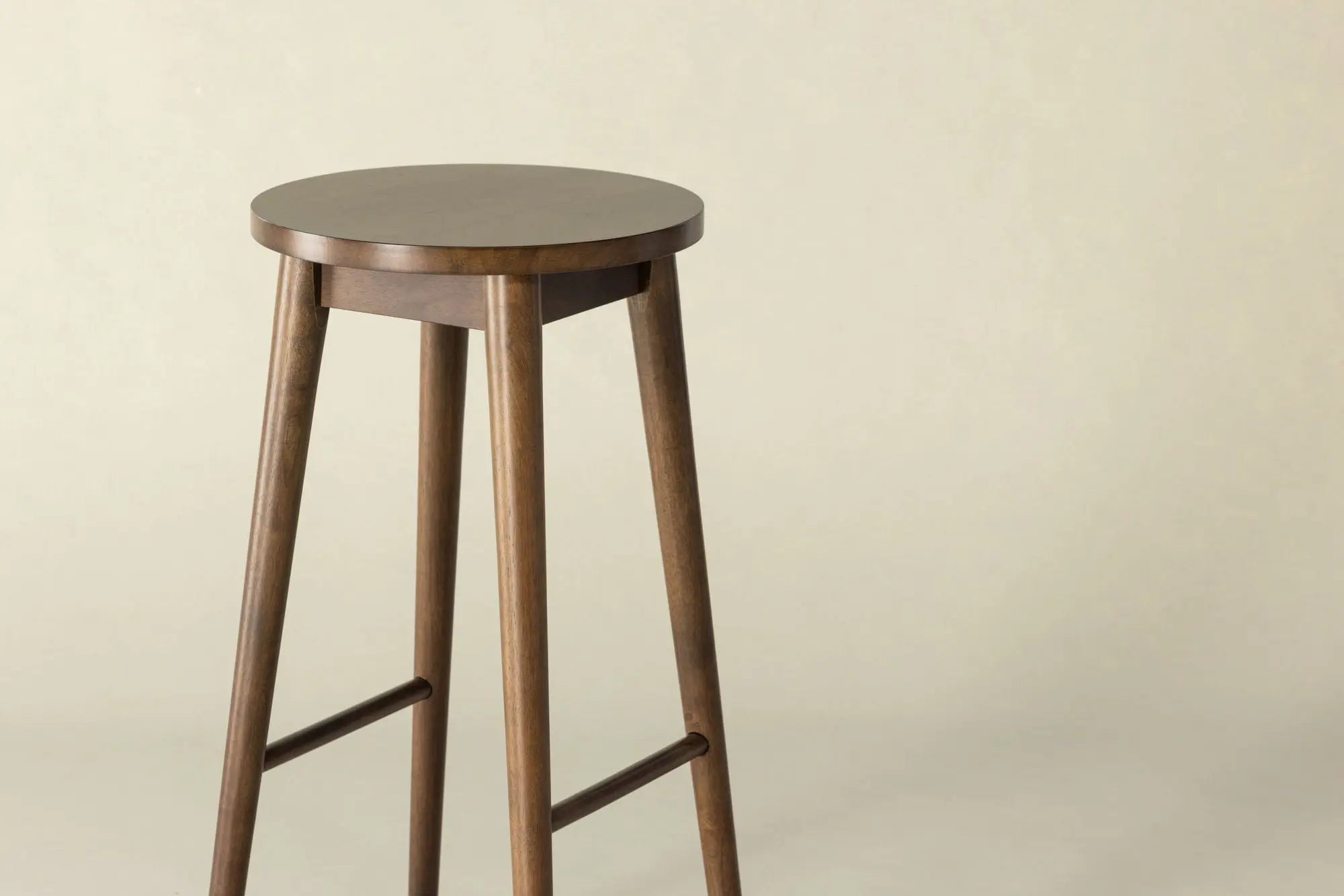 Lot de 2 tabourets de bar Mollösand - 36 x 36 x 75 - Hévéas