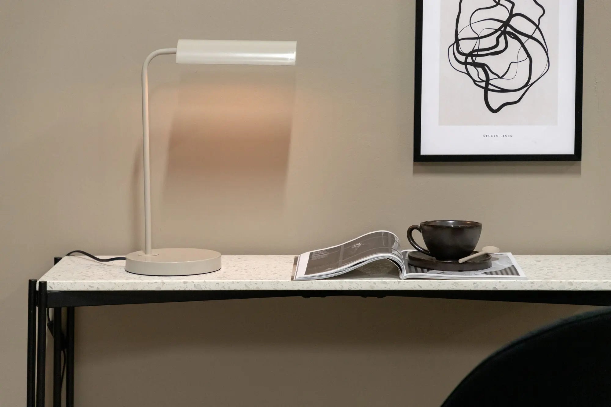 Lampe de table Harmonica - 43 x 34 x 18 - Acier