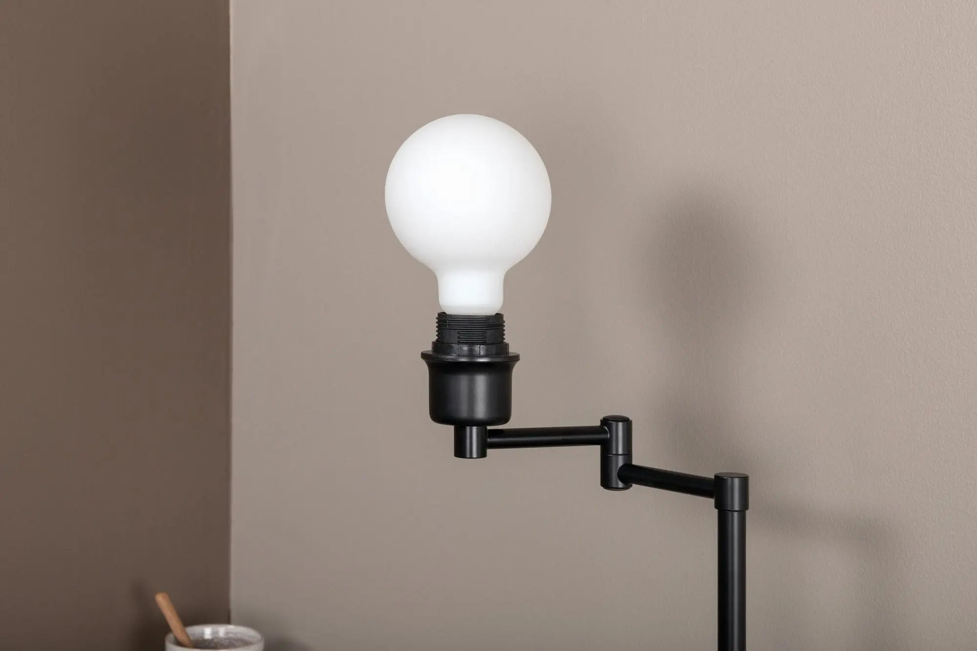 Lampe de table Virro - 41,5 x 41 x 19 - Acier