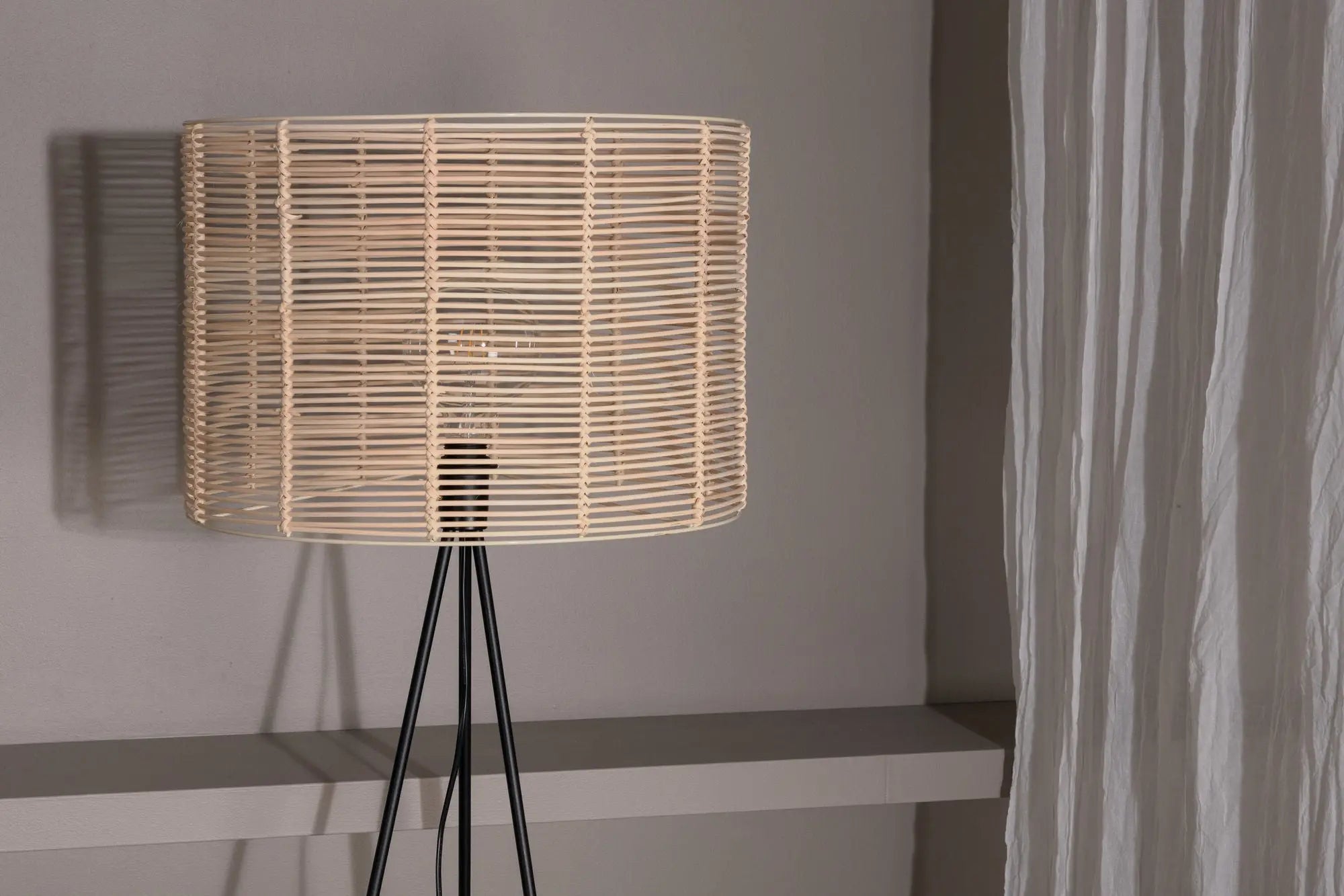 Lampadaire Fence - 160x50x72 - Rotin