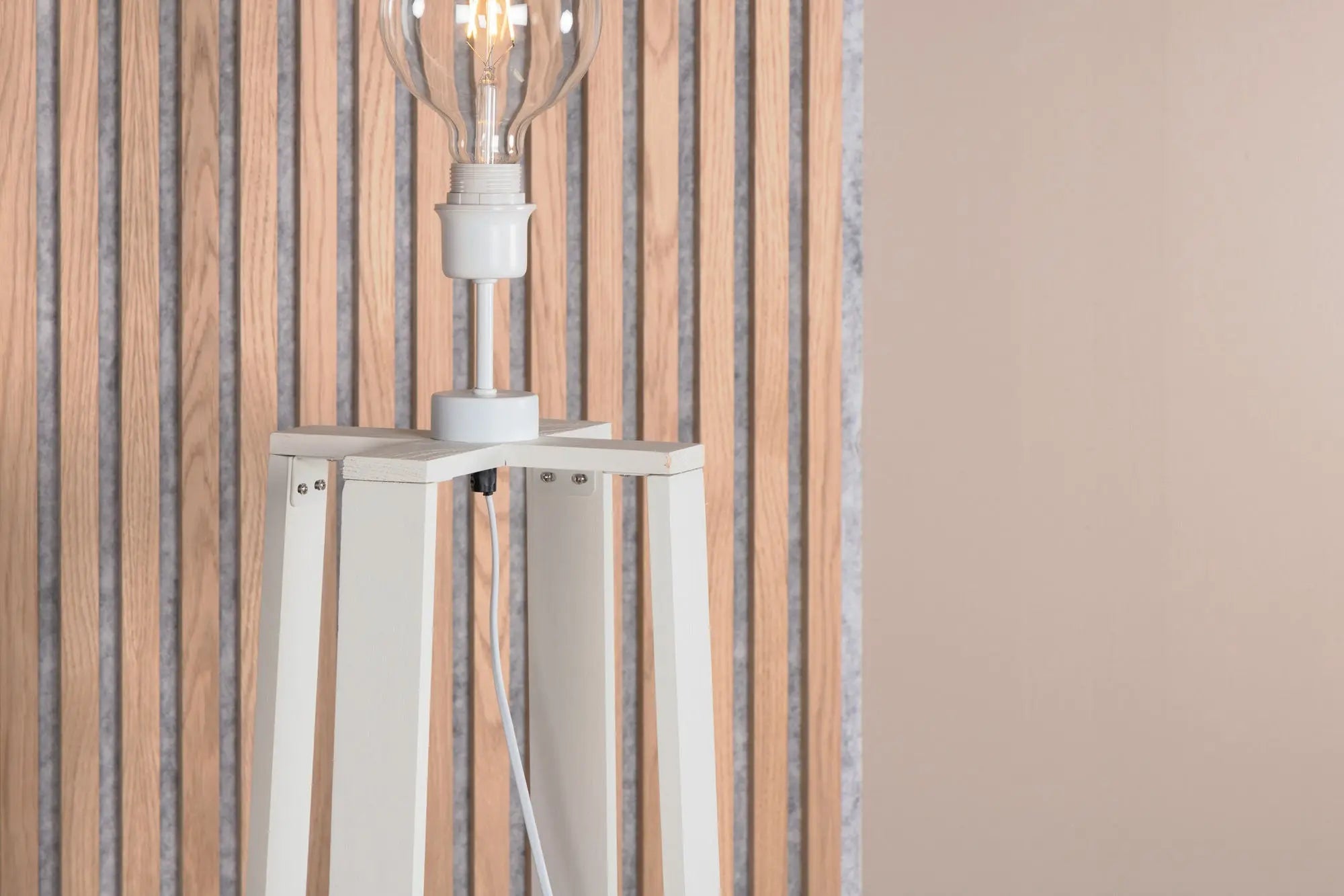 Lampadaire Avspark - 137 x 41 x 41 - Acier