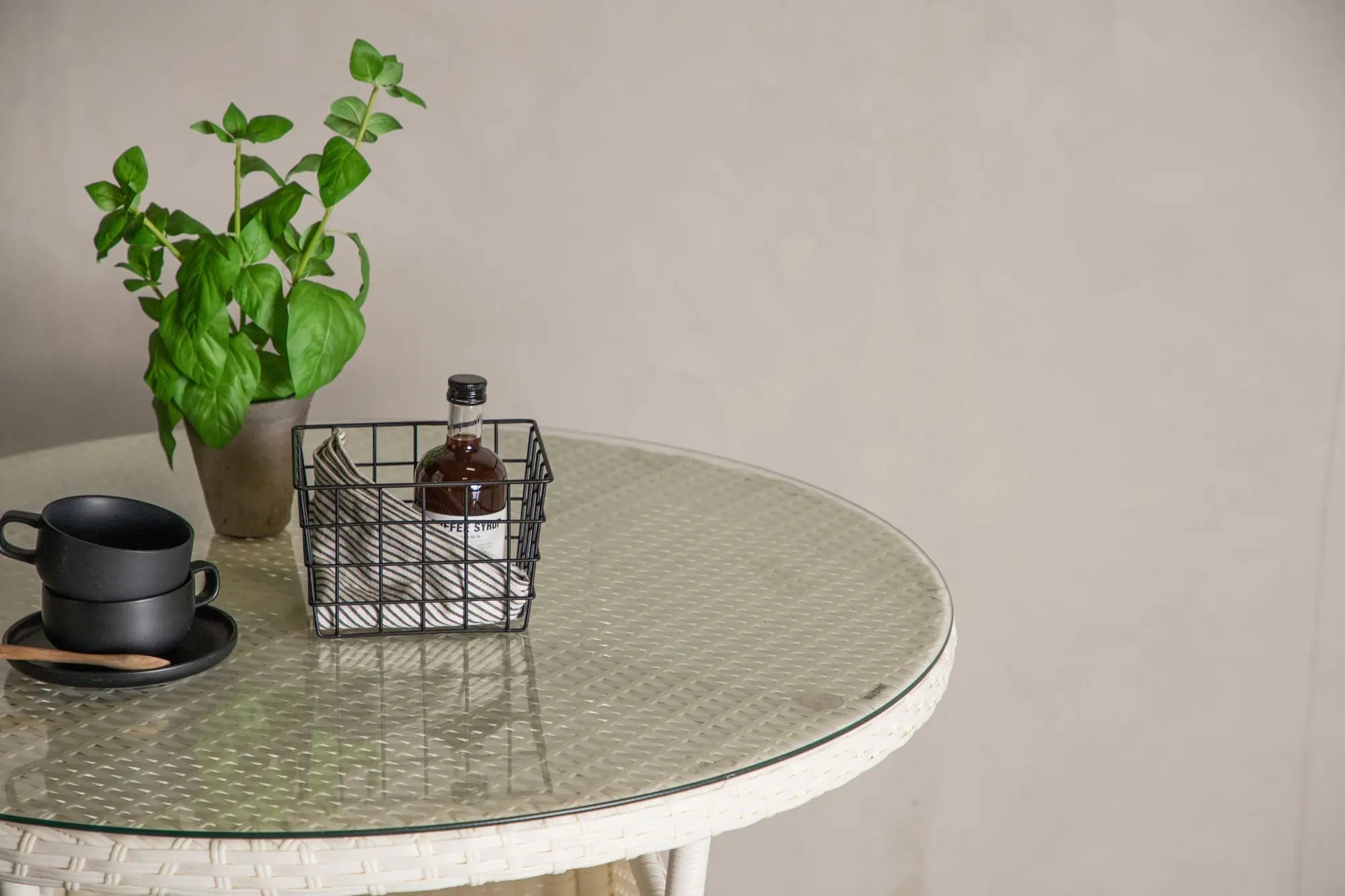 Table Volta Loome