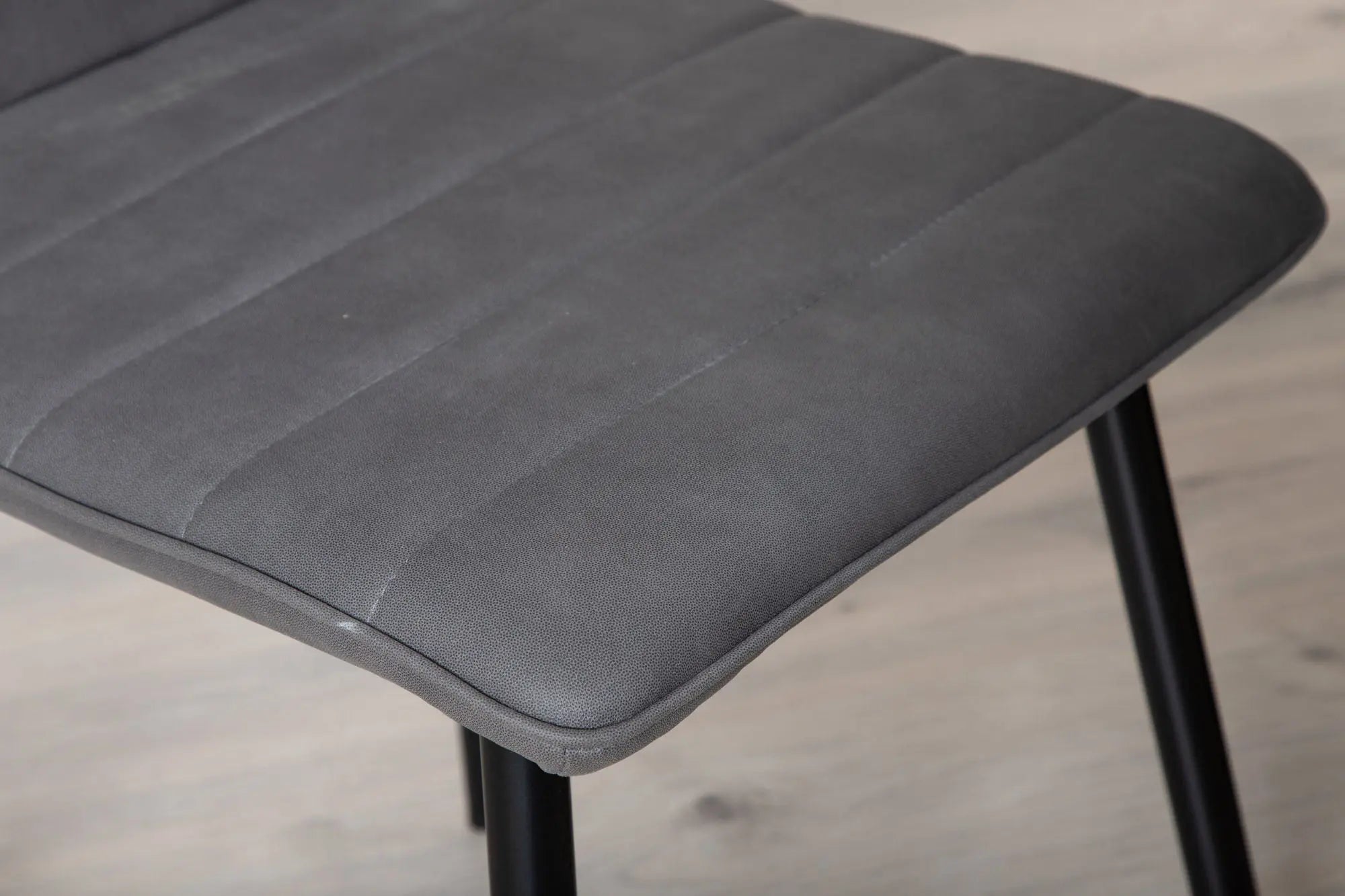 Lot de 2 chaises de salle à manger Windu - 49 x 94 x 43 - Microfibre