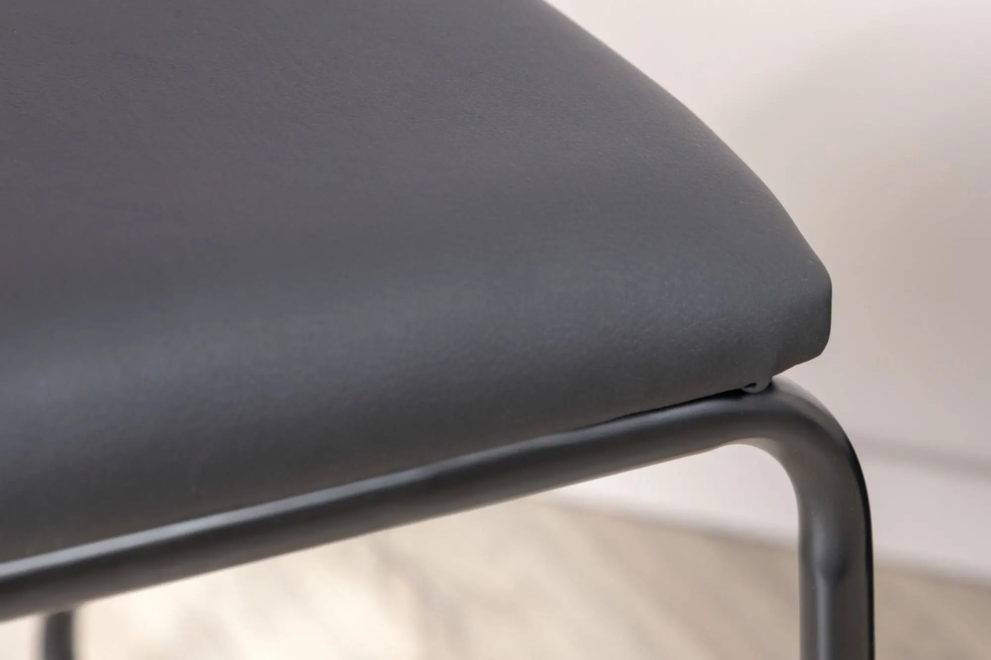 Lot de 2 chaises de salle à manger Kenth - 52 x 76 x 40 - PU
