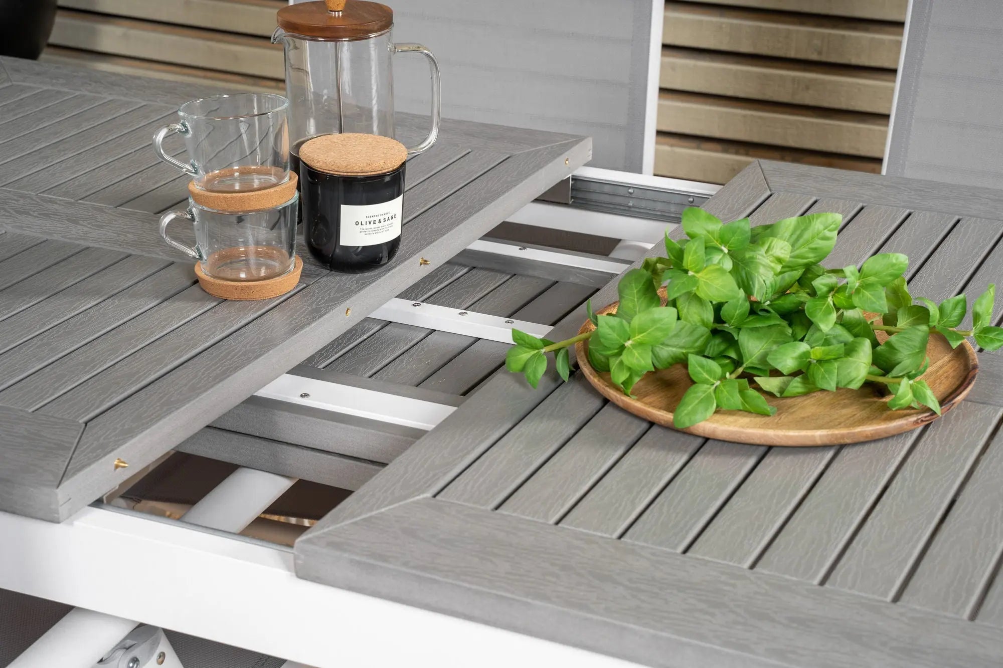 Table Albany Loome