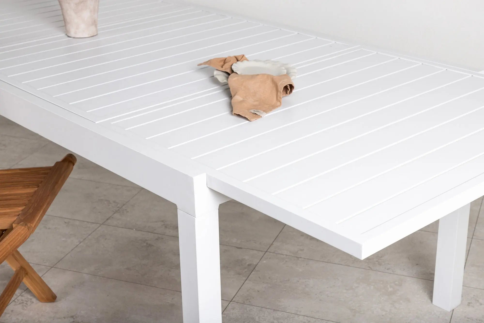 Table Marbella Loome