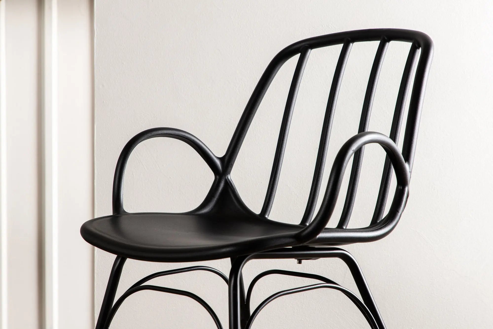 Lot de 2 chaises de salle à manger Dyrön - 59 x 55 x 81 - Plastique