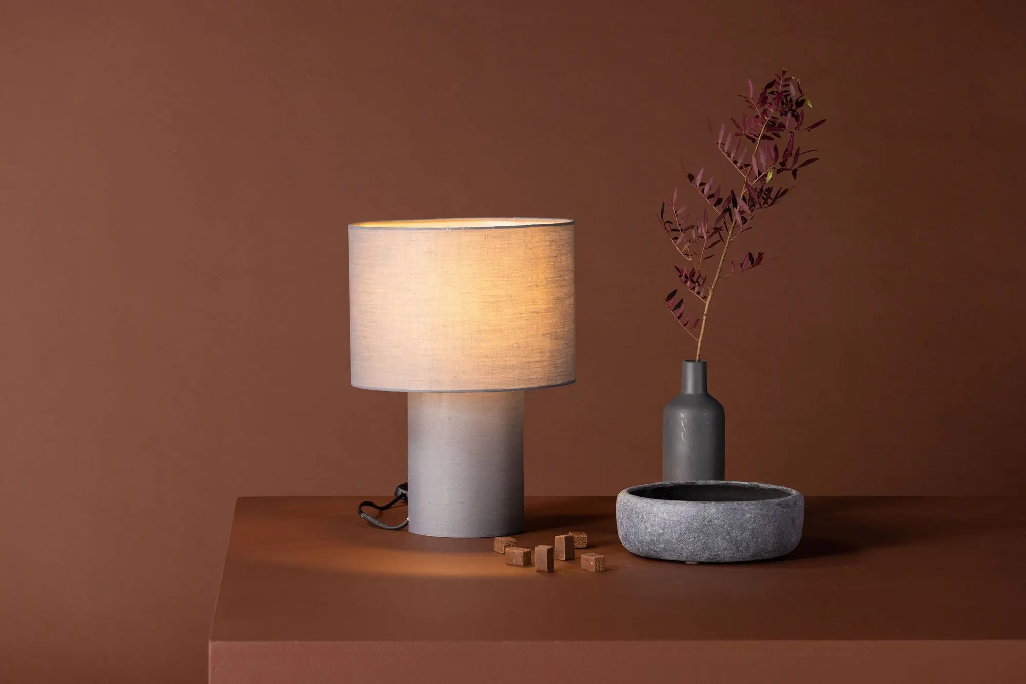 Lampe de table Etenio - 33 x 25 x 25 - Polyester Lin
