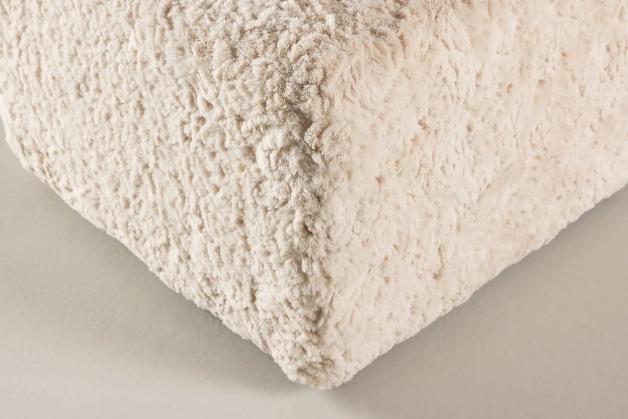 Pouf Frankie - 50X50X35 - Polaire