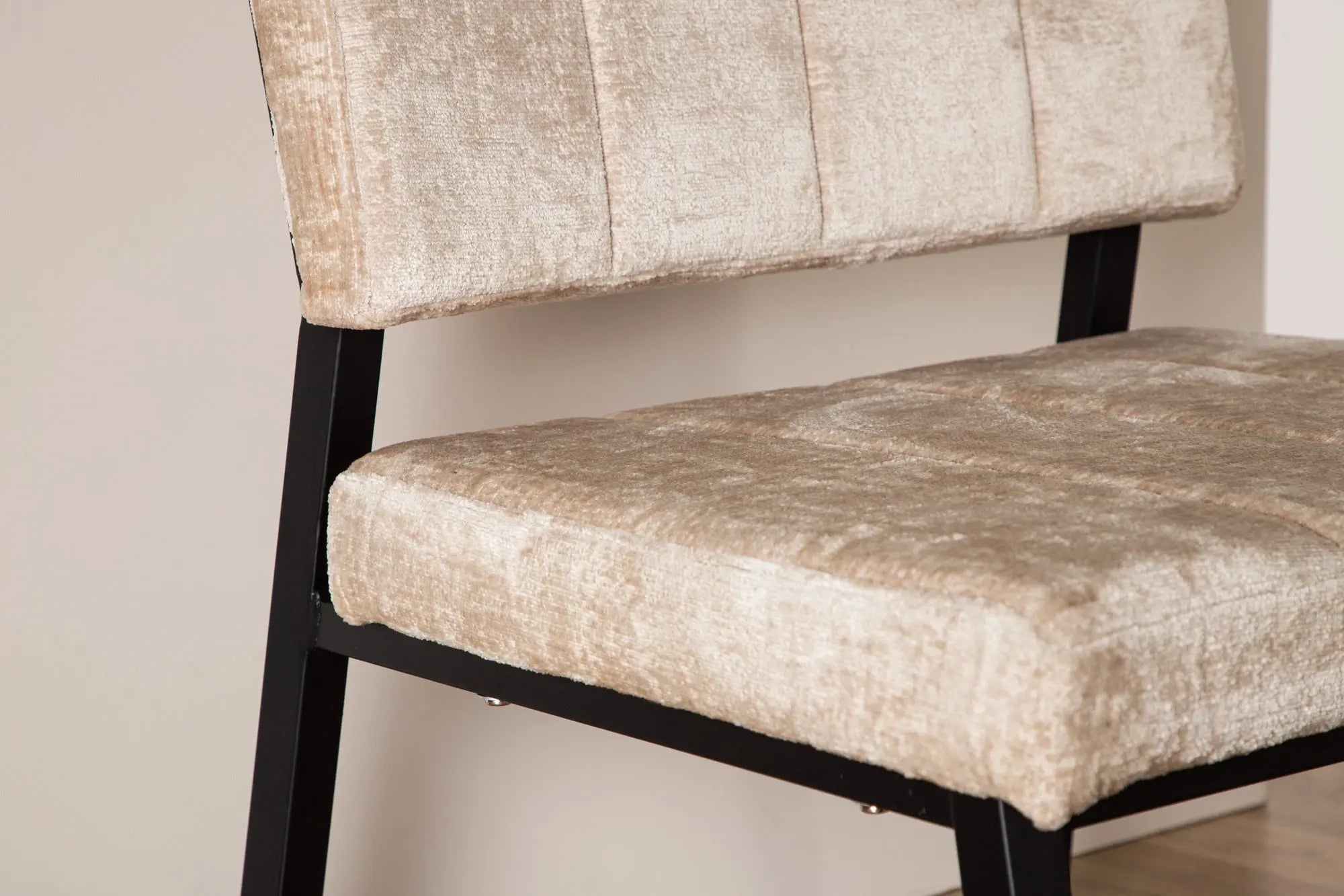 Fauteuil Monett - 64 x 74 x 66 - Polyester Velvet