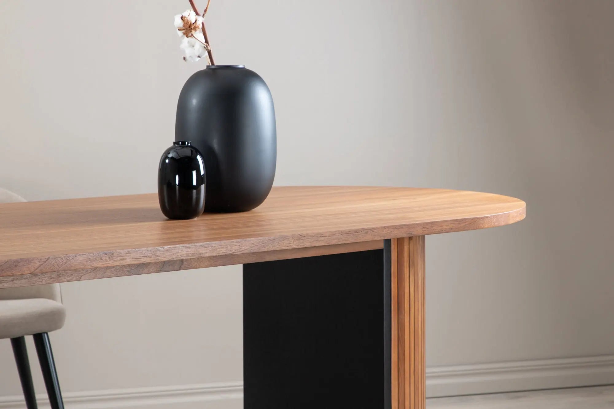 Table à manger ovale Bianca - 75 x 200 x 90 - Facettes