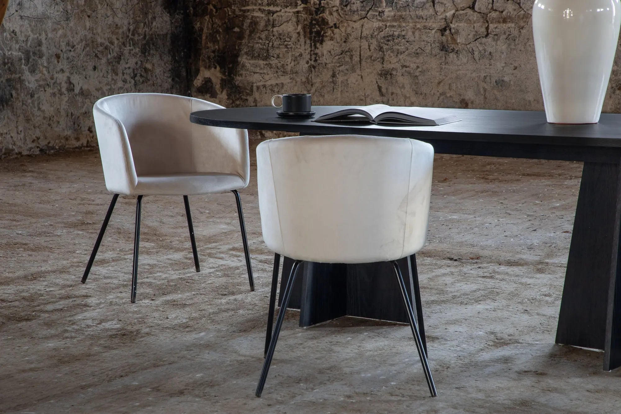Table à manger ovale Bootcut - 115 x 230 - MDF