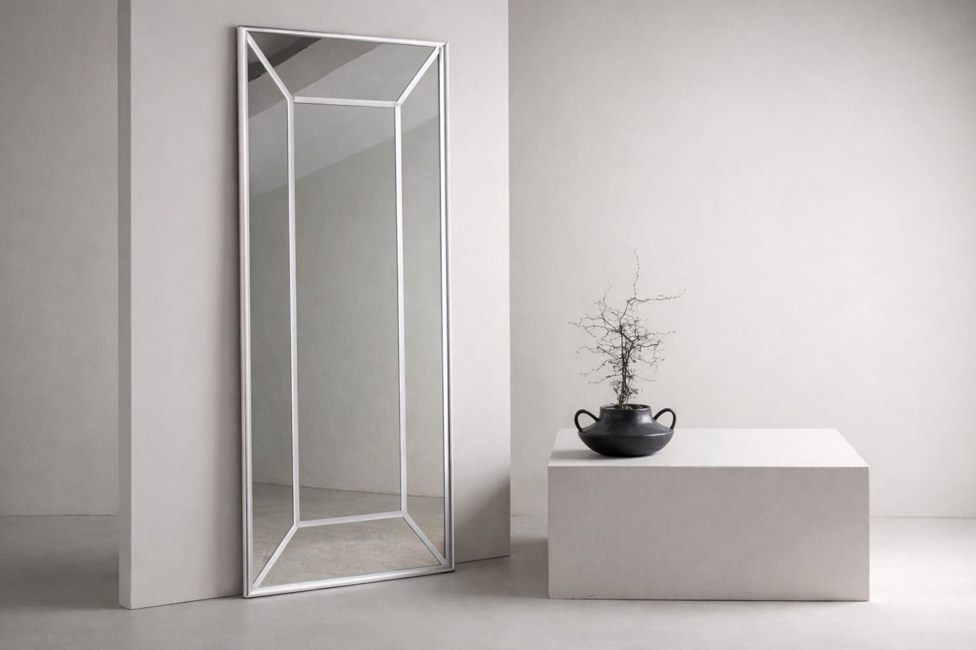 Lojf Mirror - White / Clear Glass Loome