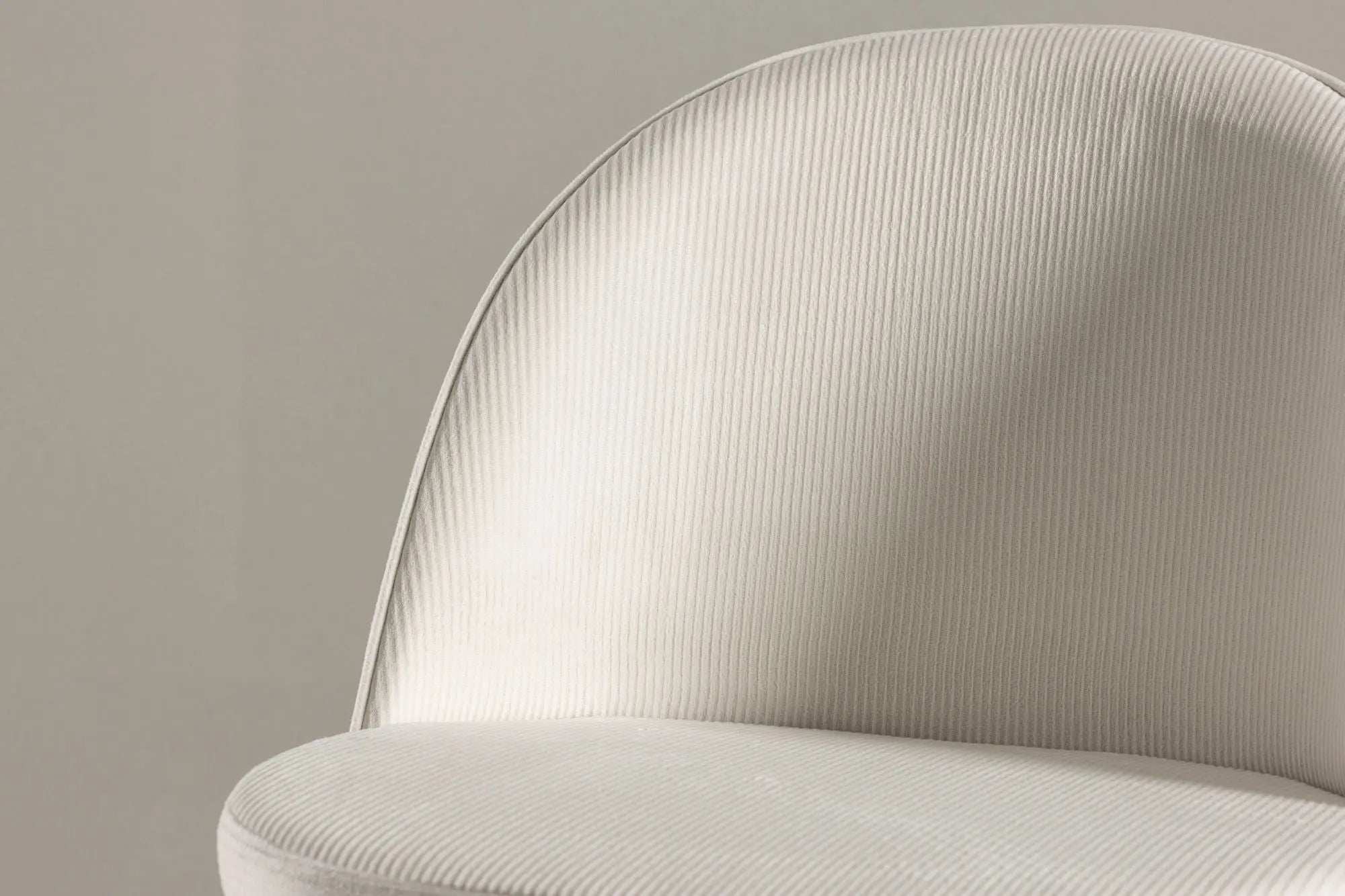 Lot de 2 chaises de salle à manger Velvet - 48 x 50 x 77 - Polyester velours côtelé