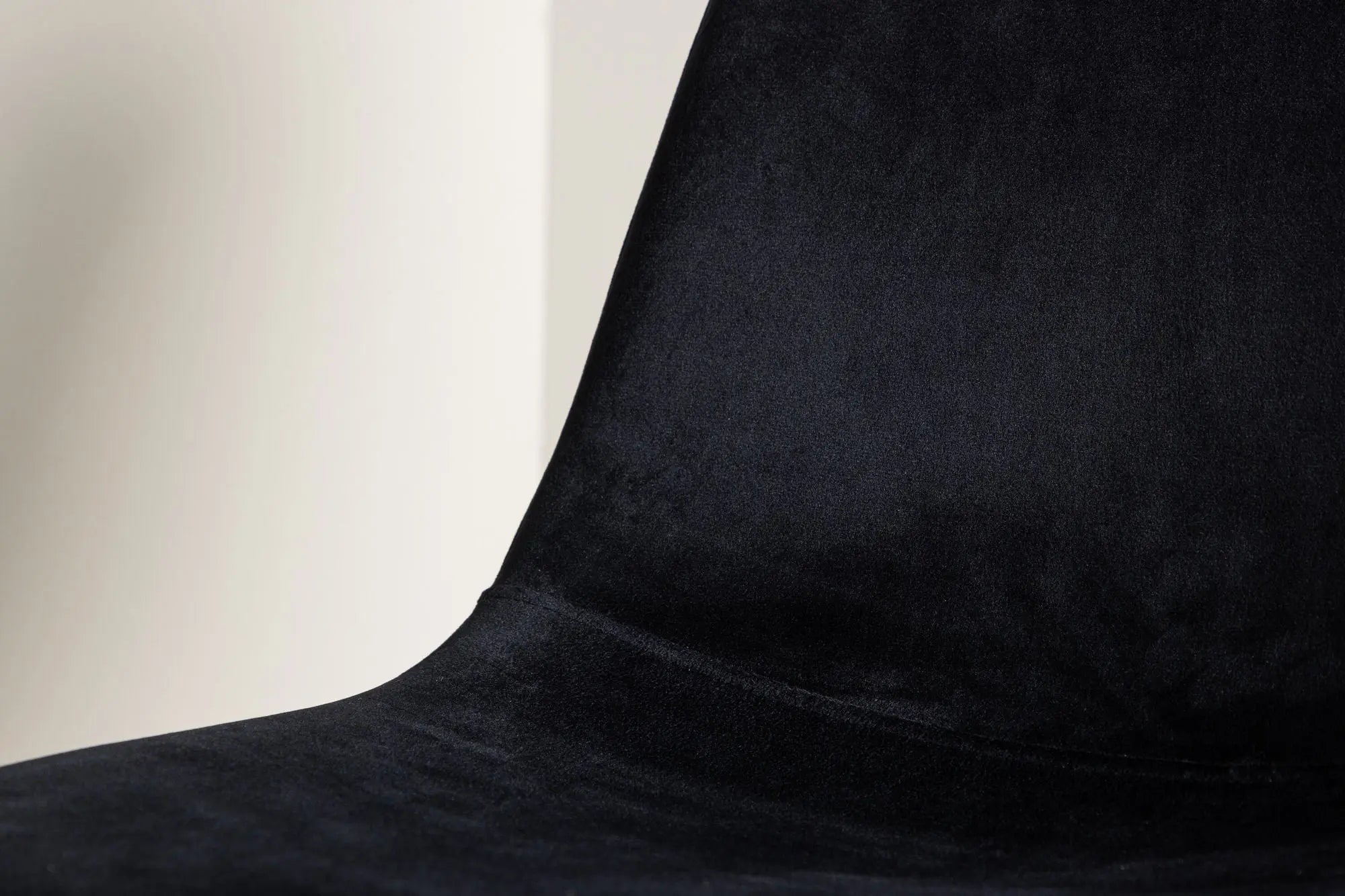 Lot de 2 chaises de salle à manger Polar - 53 x 88 x 46 - Polyester Velvet