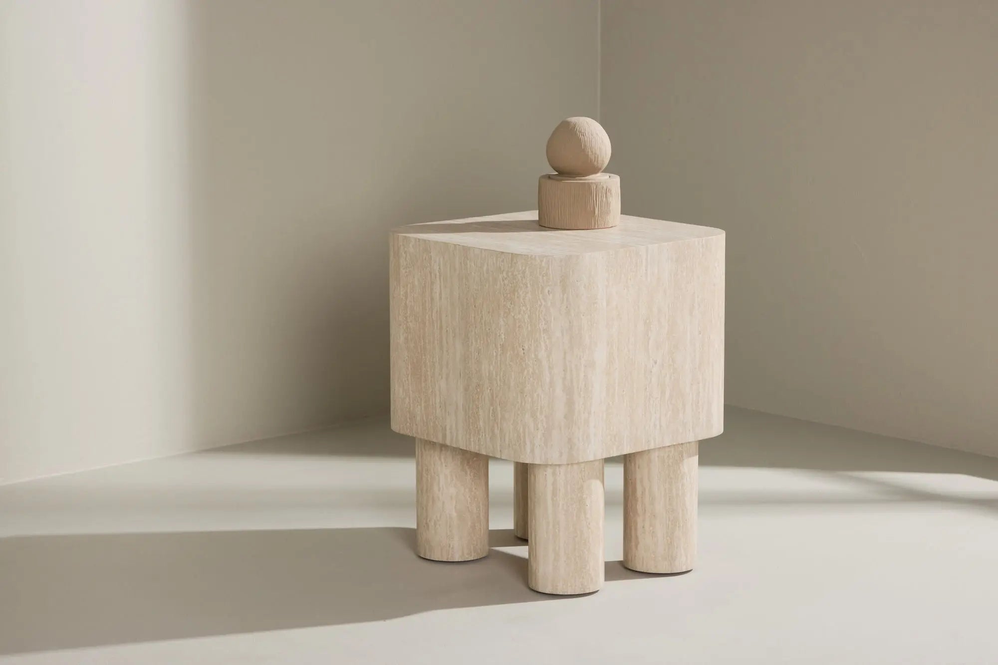Table d'appoint Klirou - 40 x 40 - MDF
