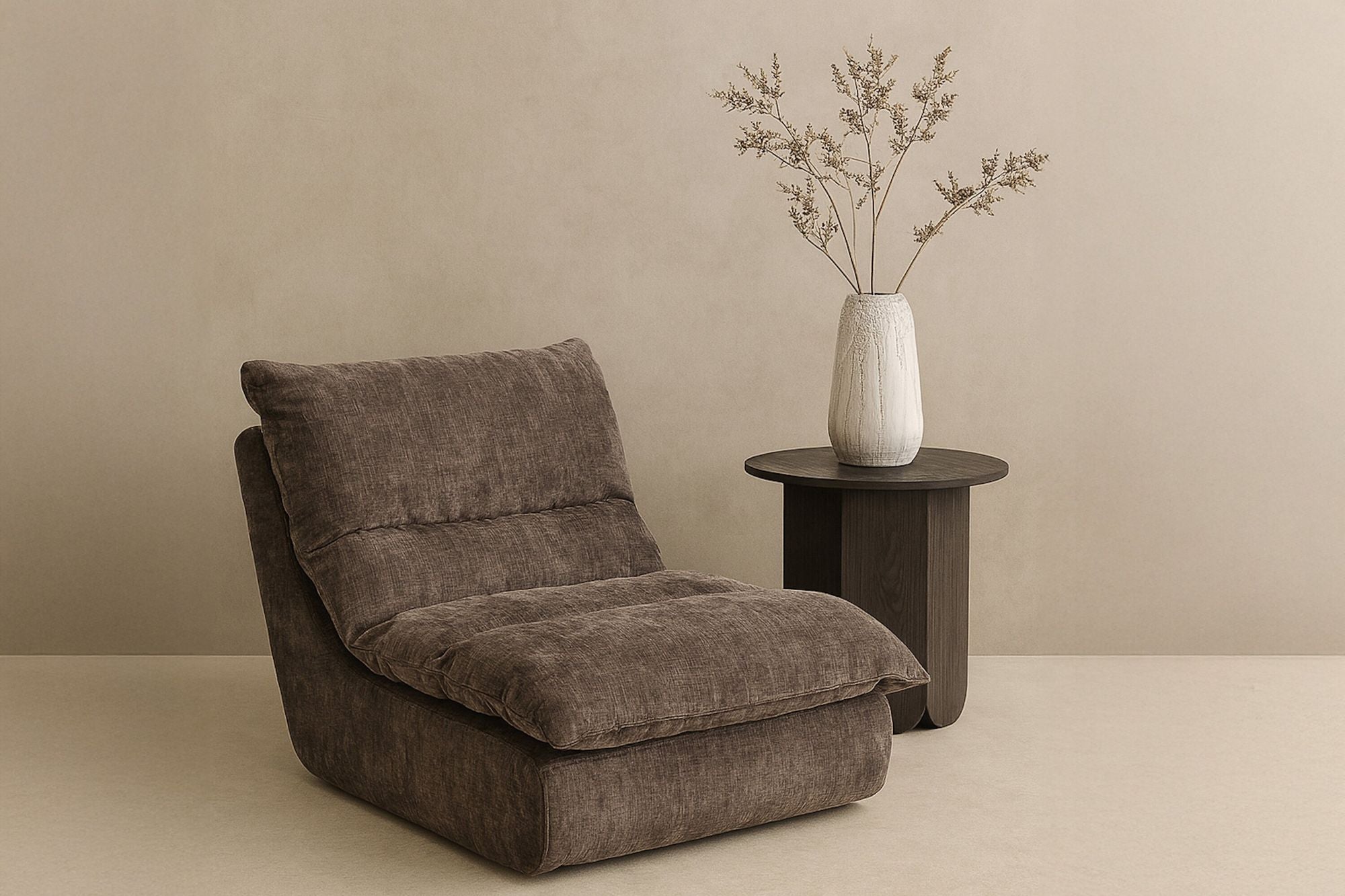 Selar Lounge Chair / Brown Velvet  Loome