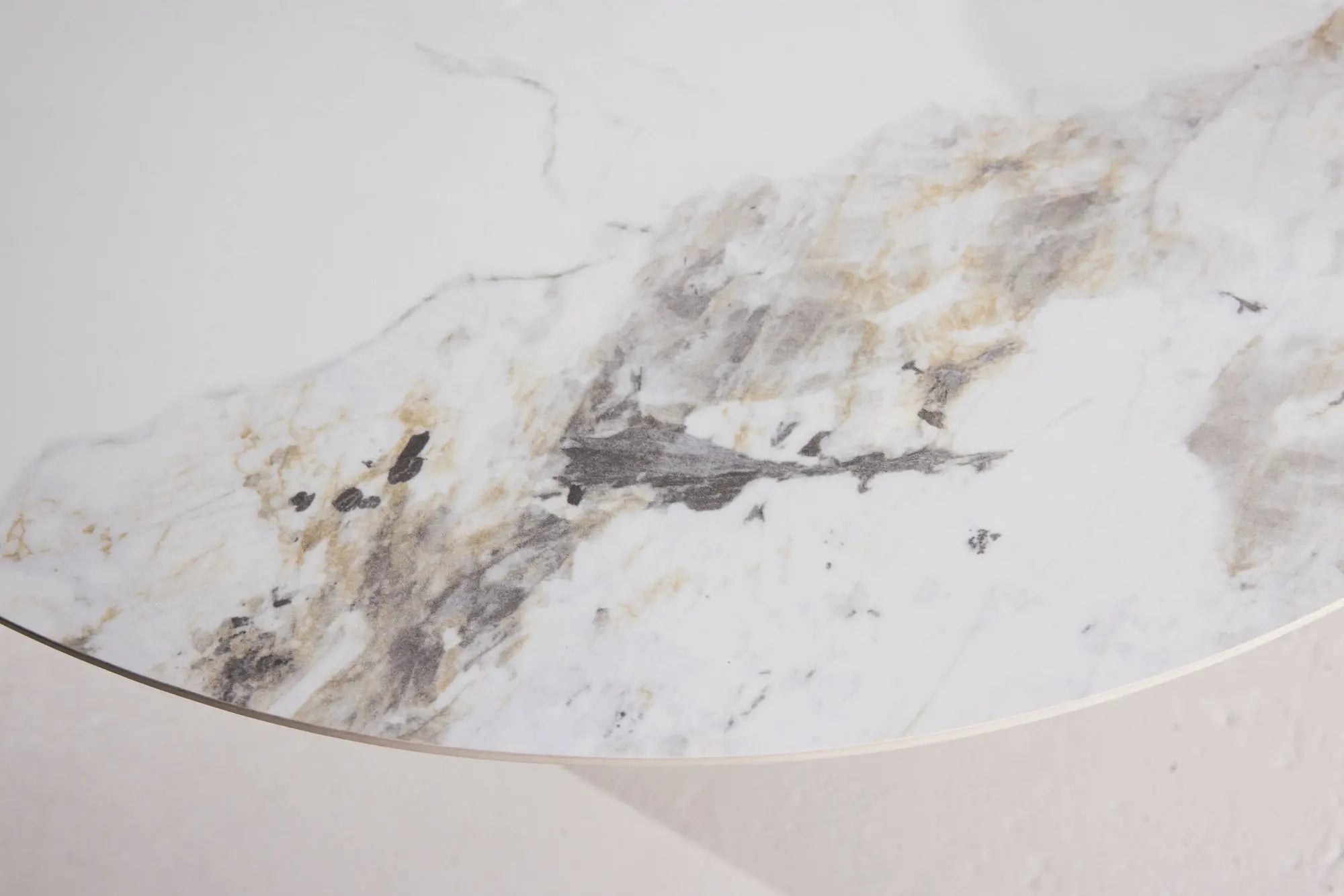 Table à manger ronde Bootcut  Loome