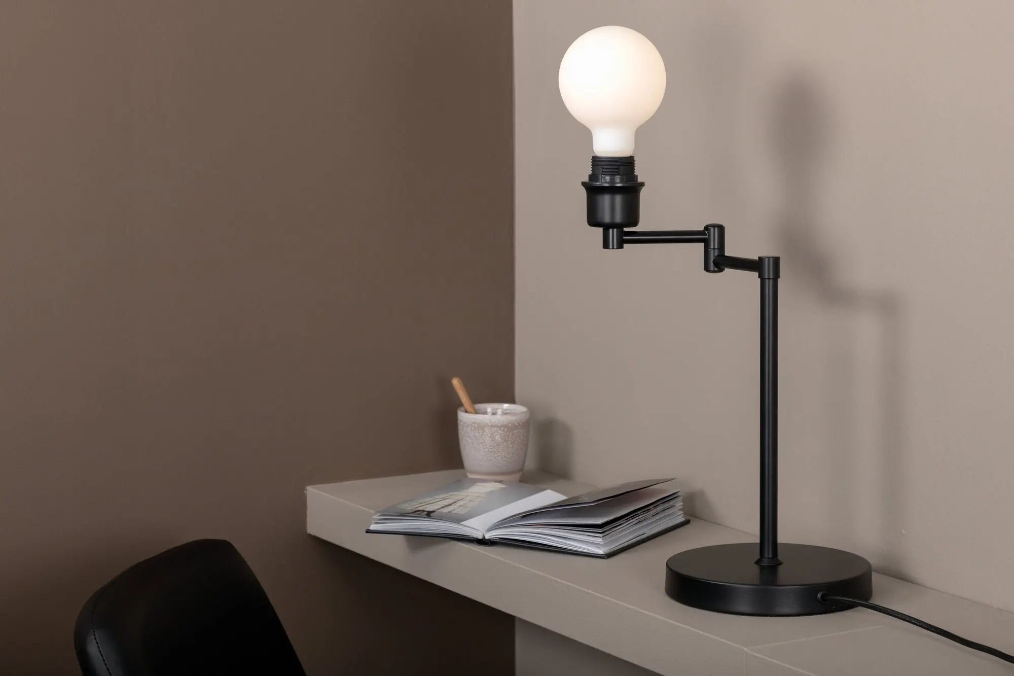 Lampe de table Virro - 41,5 x 41 x 19 - Acier