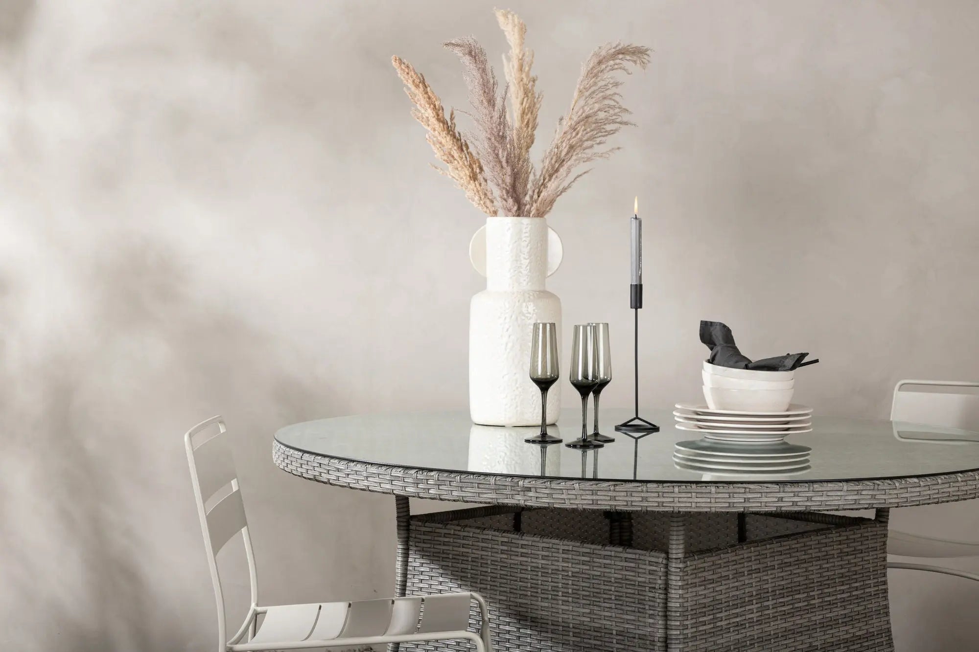 Table Volta  Loome