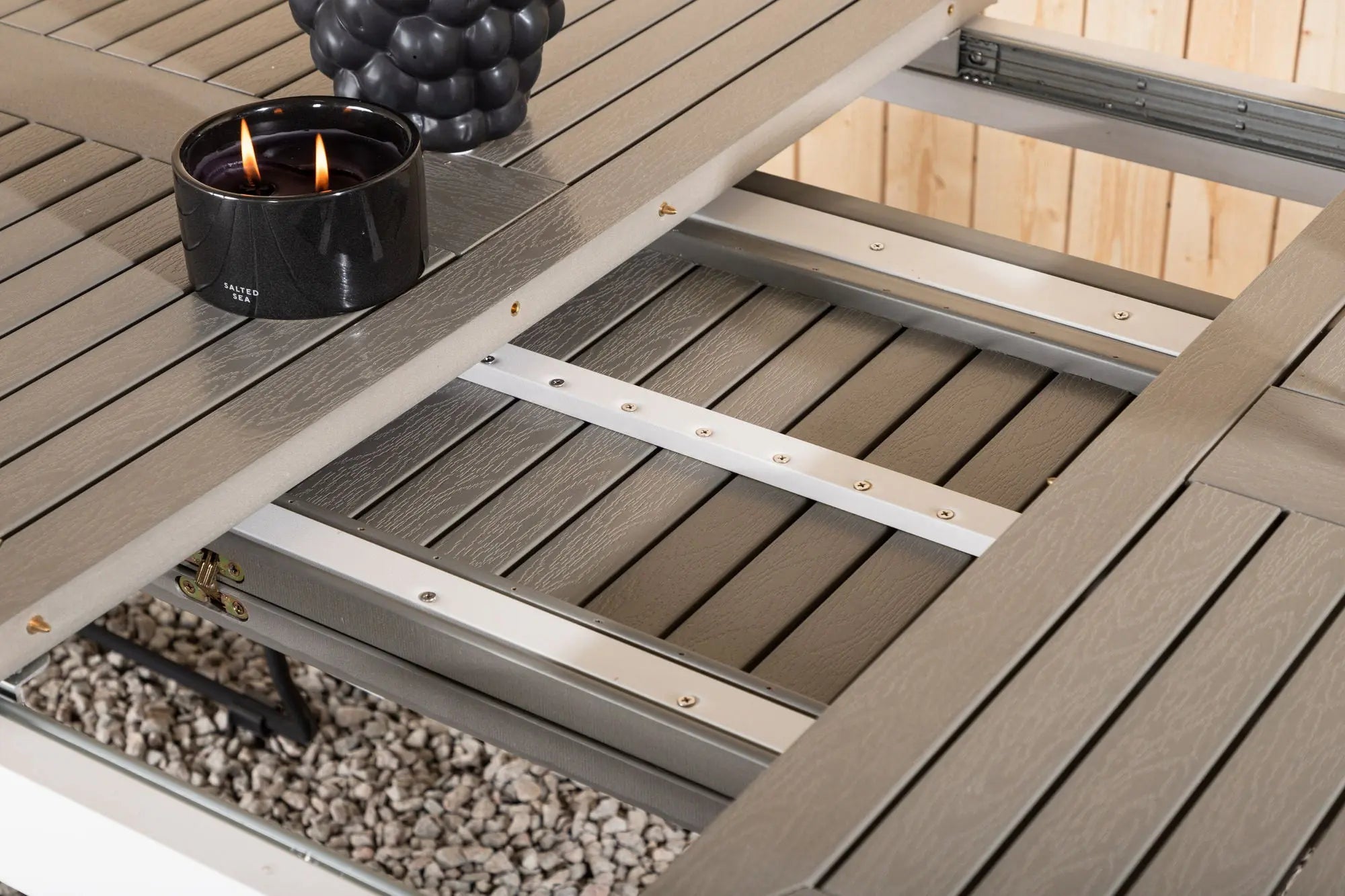 Table Albany  Loome