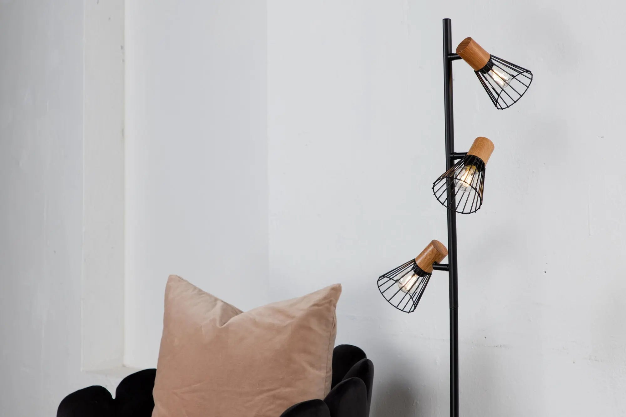 Lampadaire Atticus - 20 x 138,5 x 24 - Acier