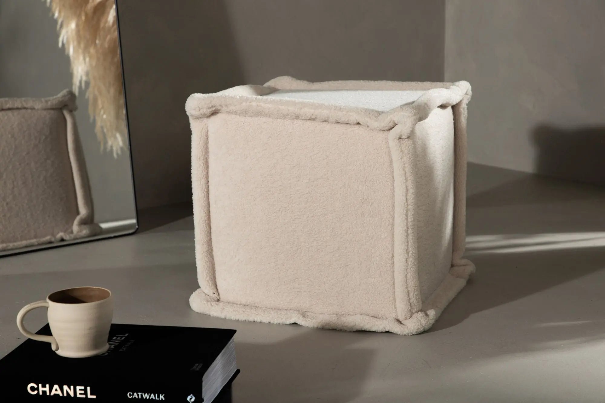Pouf Castine - 40 x 40 x 38 - Polaire