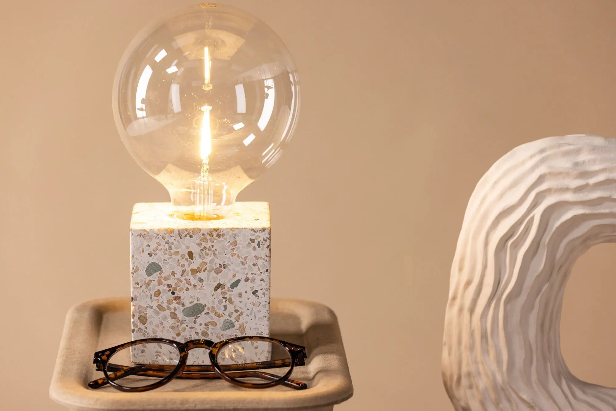 Lampe de table Rilche - 9 x 9 x 9 - Granito