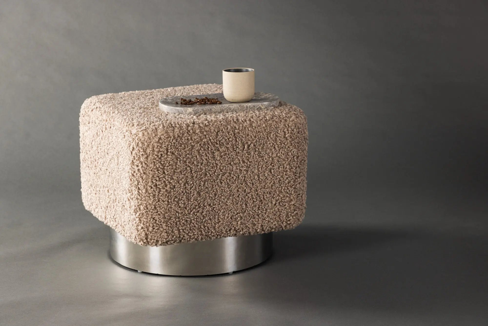 Pouf Newton - 45 x 45 x 38 - Nounours en polyester