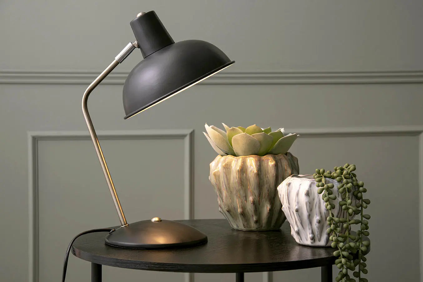 Lampe de table Hood