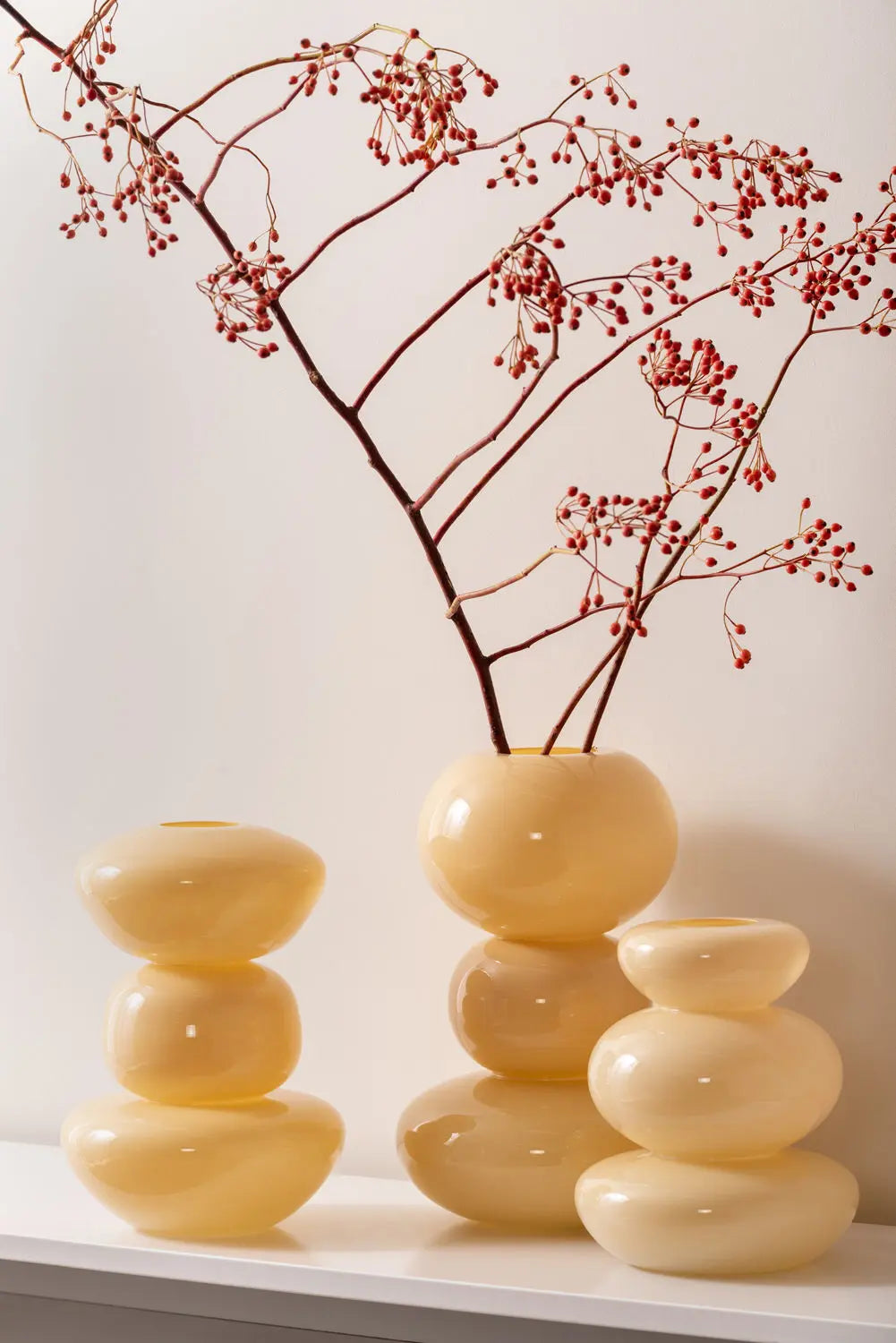 Vase Bubbles glass medium soft yellow - H 25 cm x D 18 