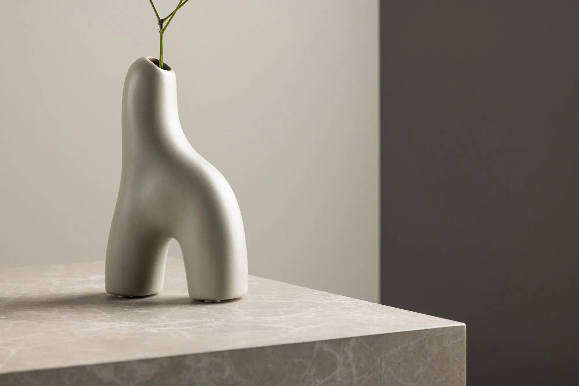 Vase Aya - 4,3 x 16 x 9,4 - Grès cérame
