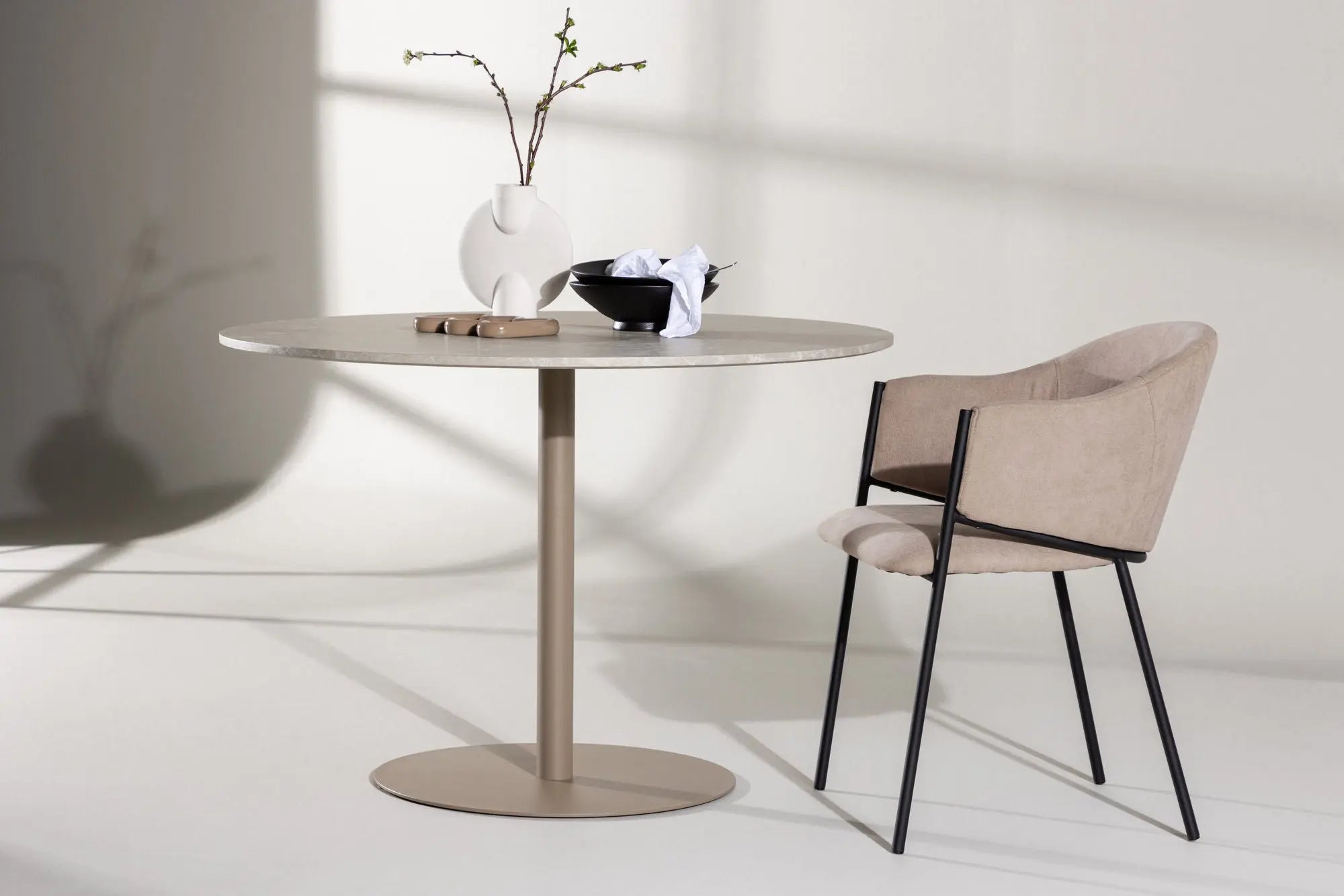 Table à manger Lycke - ø110 - MDF