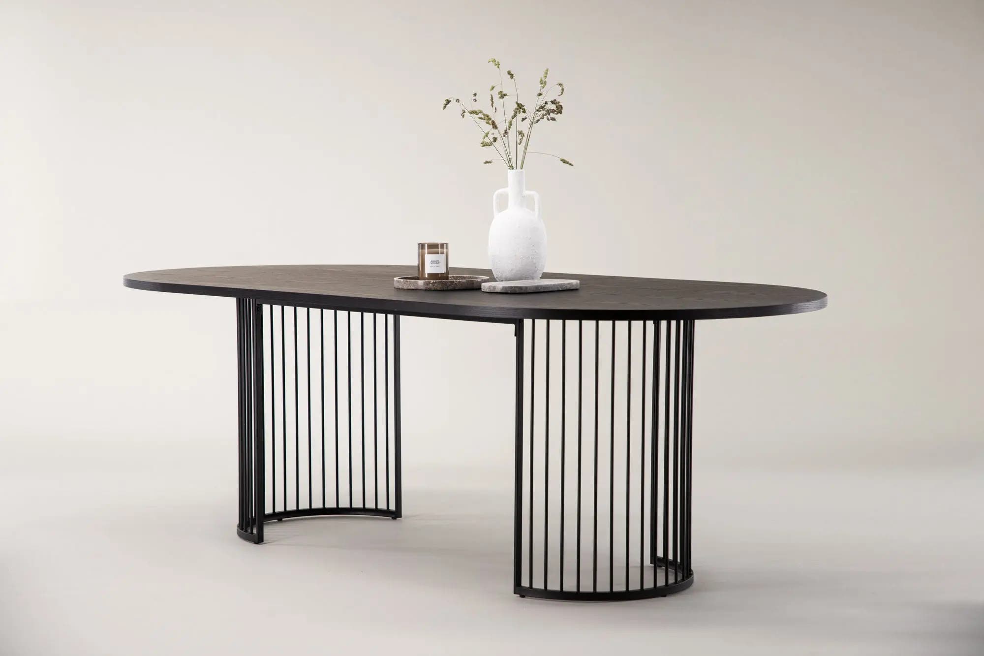 Table à manger ovale Hamneskär - 110 x 220 - MDF