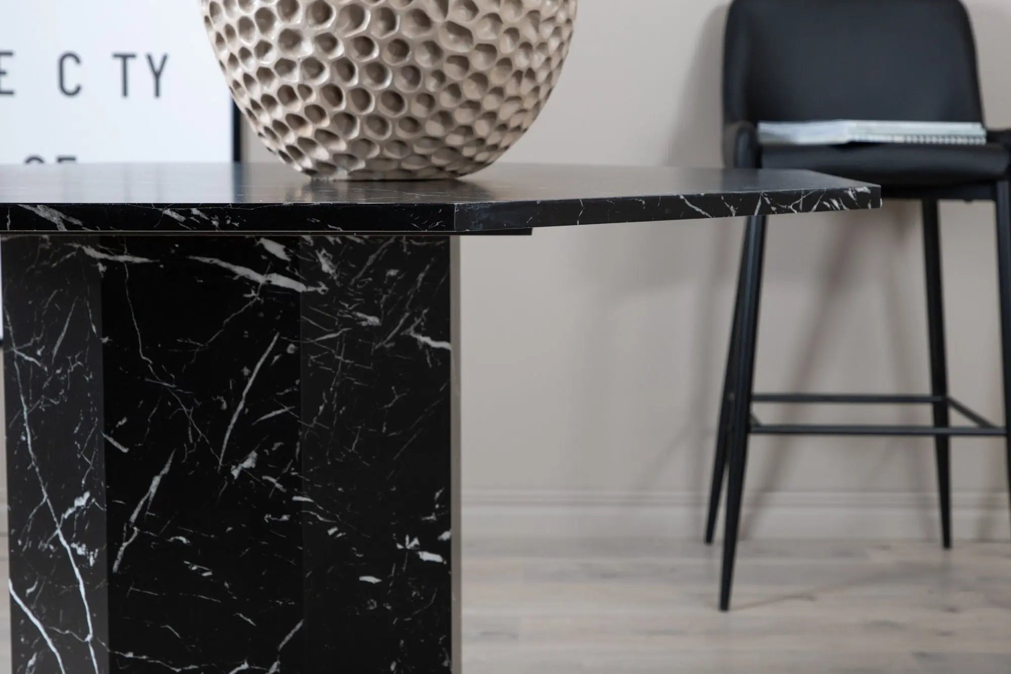 Table à manger ronde Marbs - ø110 - Stratifié de papier