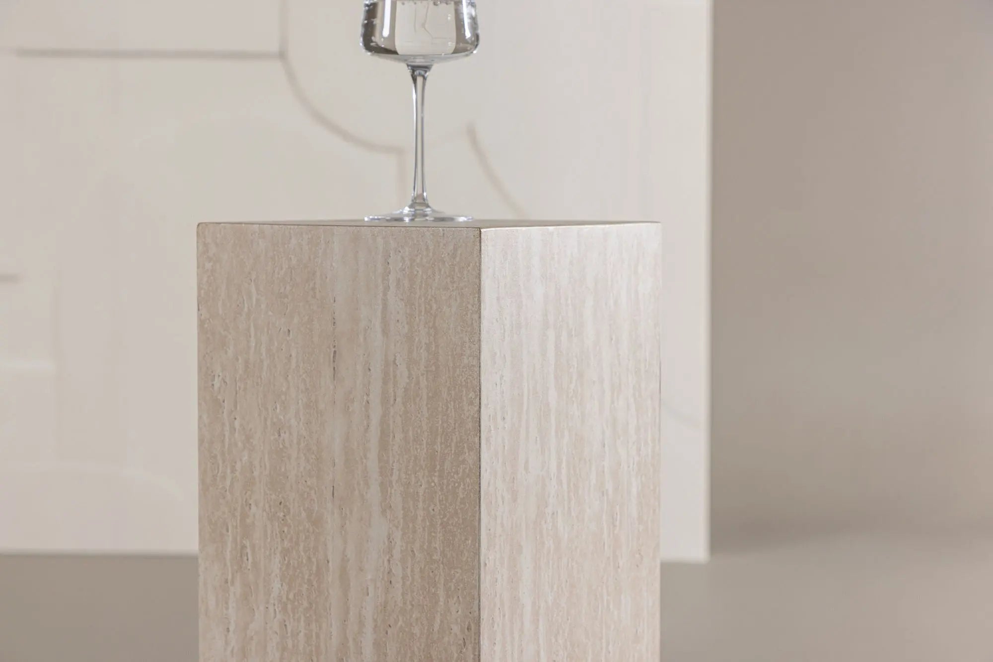 Table d'appoint Ramsvik - 23 x 23 x 65 - MDF