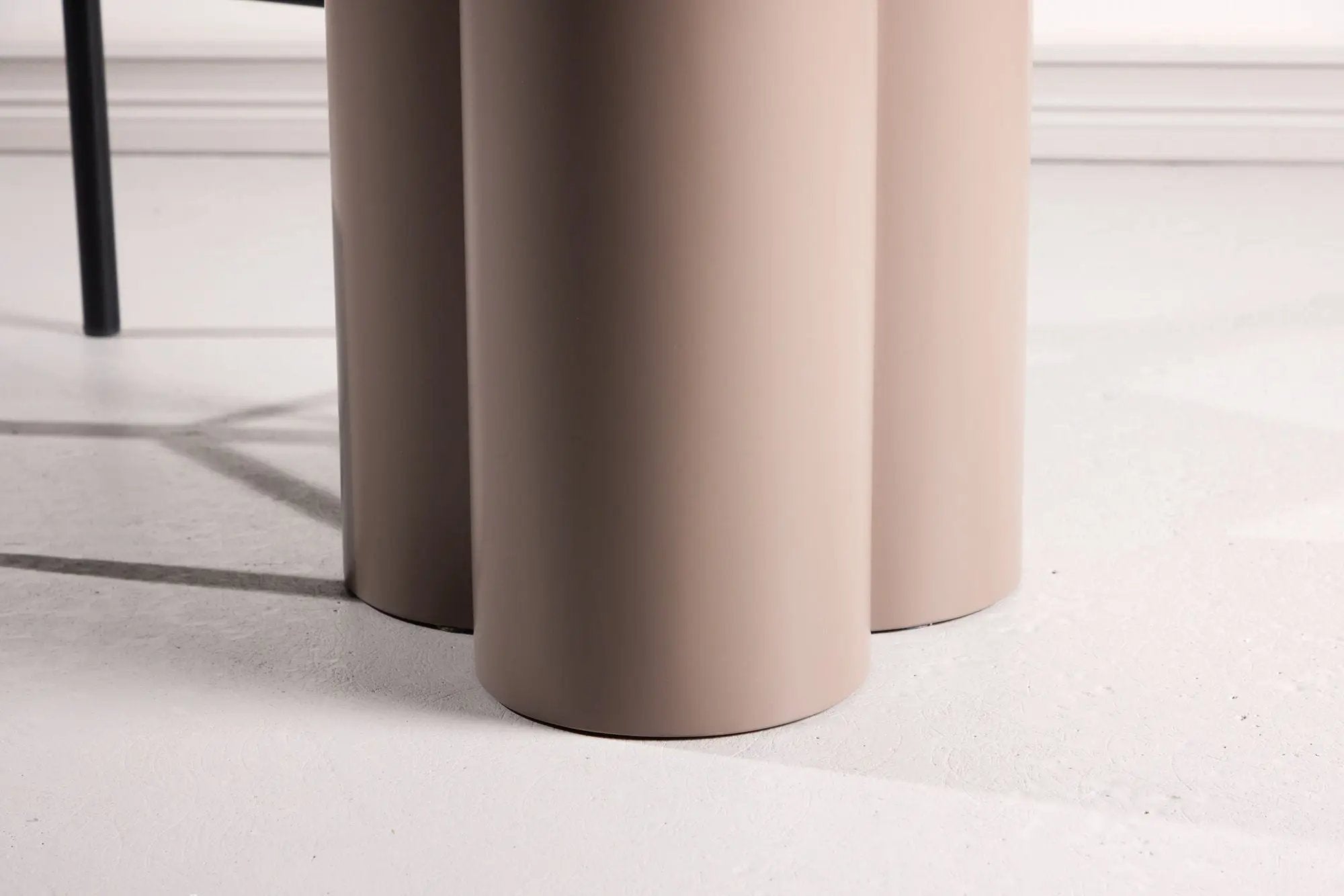 Table à manger Olivia  Loome