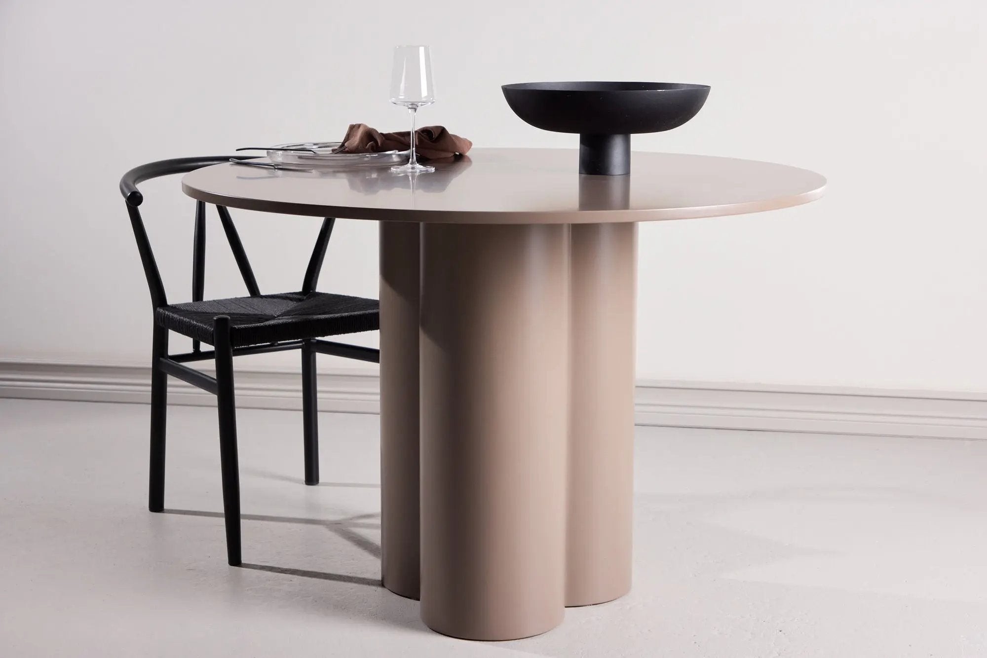 Table à manger Olivia  Loome