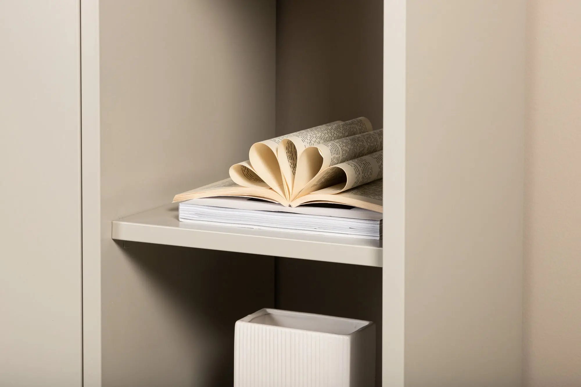 Armoire Piring  Loome