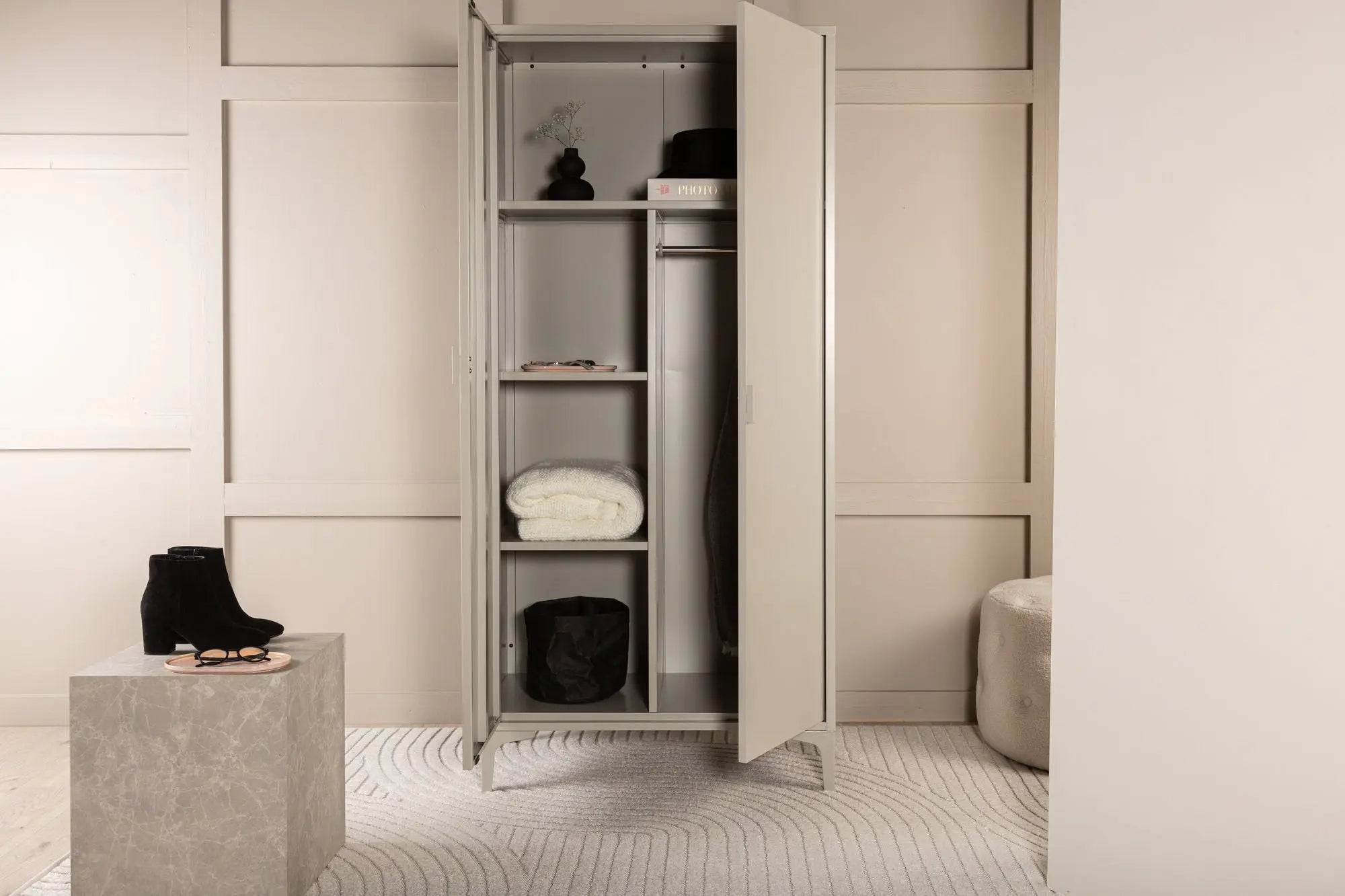 Armoire Piring  Loome